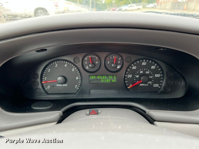 image for item IA9219 2007 Ford Taurus SE