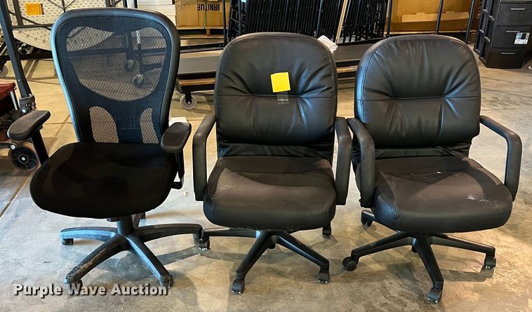 image for item IG9301 Approximately 40 chairs