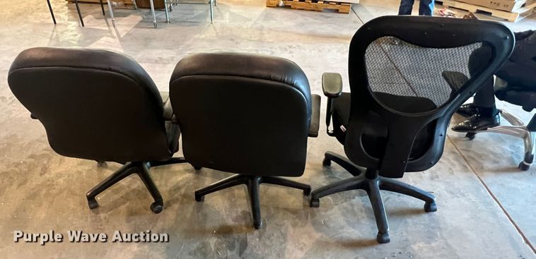 image for item IG9301 Approximately 40 chairs