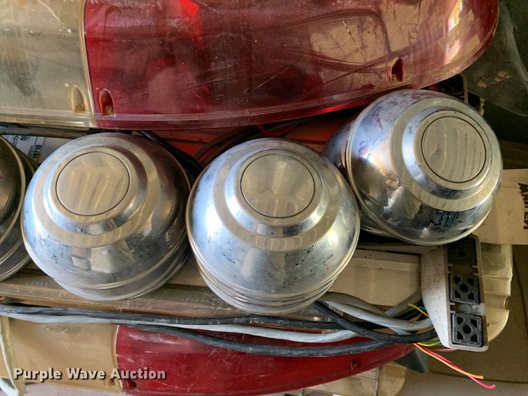 image for item IG9762 Automotive accessories