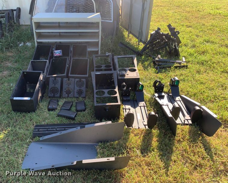 image for item IG9766 Automotive accessories