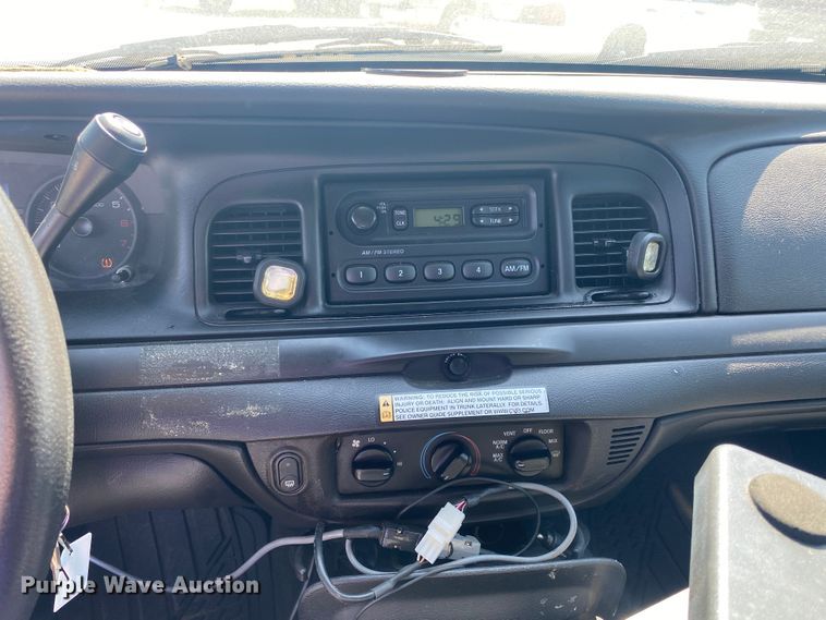 image for item IG9770 2009 Ford Crown Victoria Police Interceptor