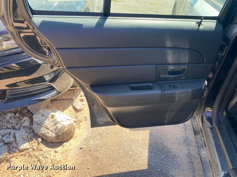 image for item IG9770 2009 Ford Crown Victoria Police Interceptor