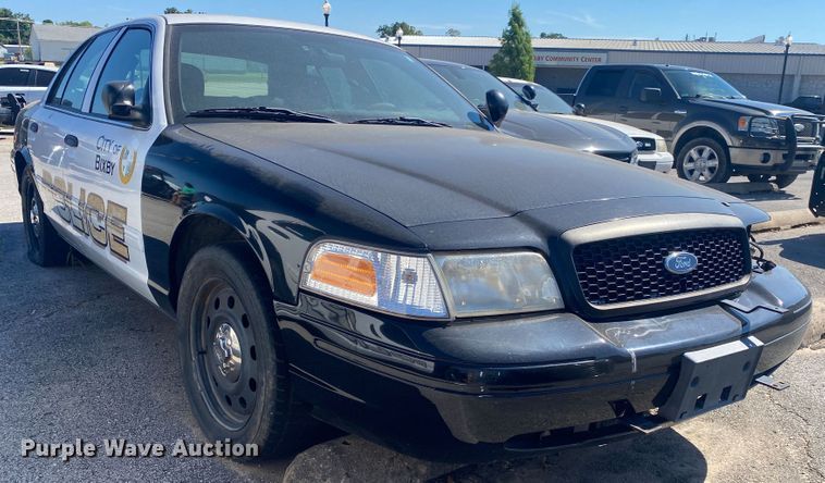 image for item IG9772 2009 Ford Crown Victoria Police Interceptor