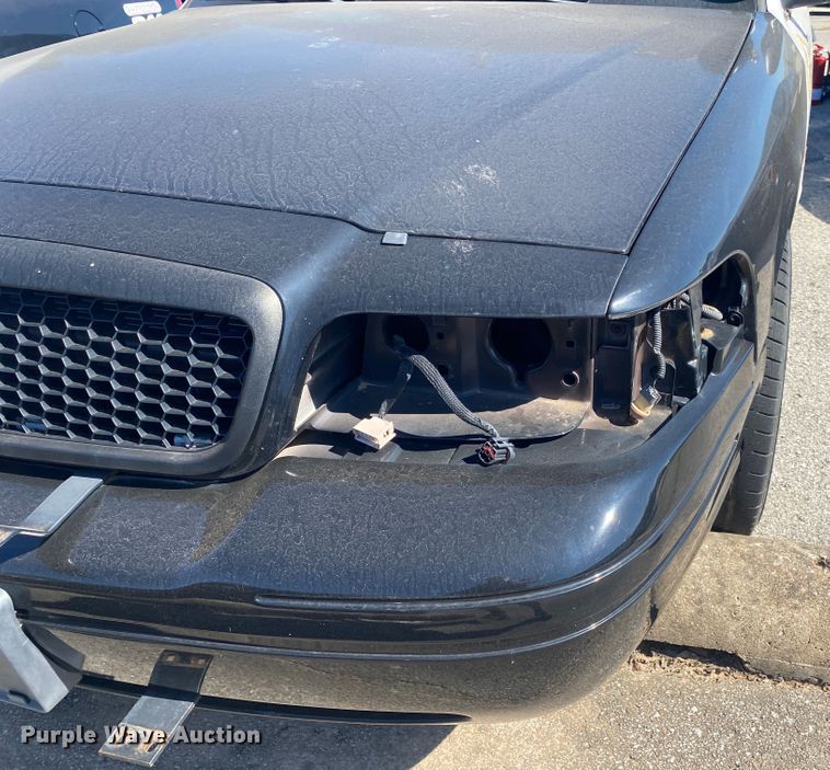 image for item IG9772 2009 Ford Crown Victoria Police Interceptor