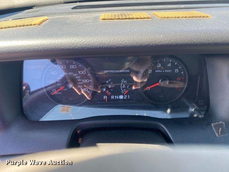 image for item IG9772 2009 Ford Crown Victoria Police Interceptor