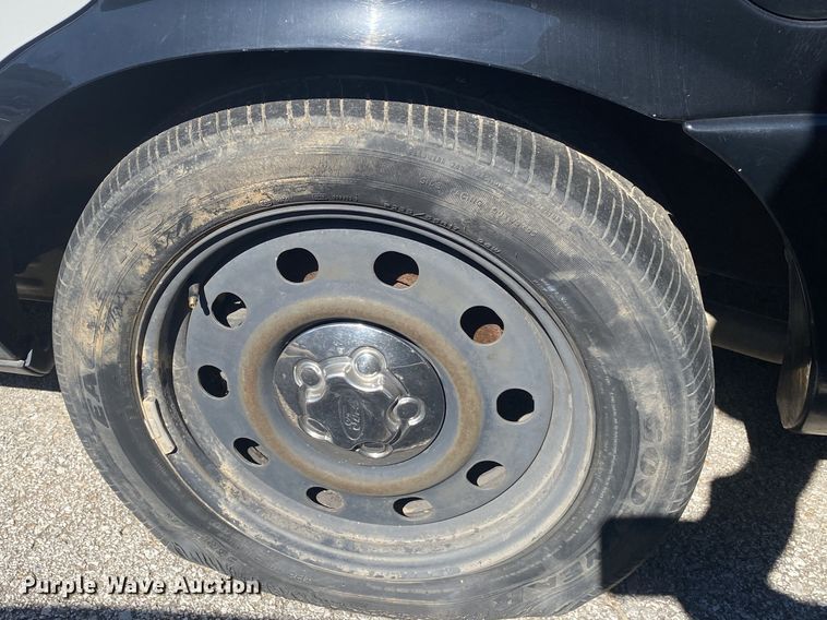 image for item IG9772 2009 Ford Crown Victoria Police Interceptor