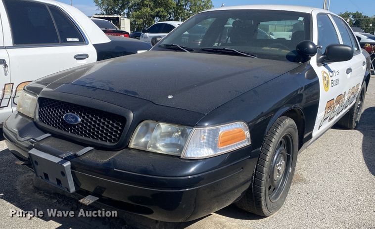 image for item IG9773 2009 Ford Crown Victoria Police Interceptor