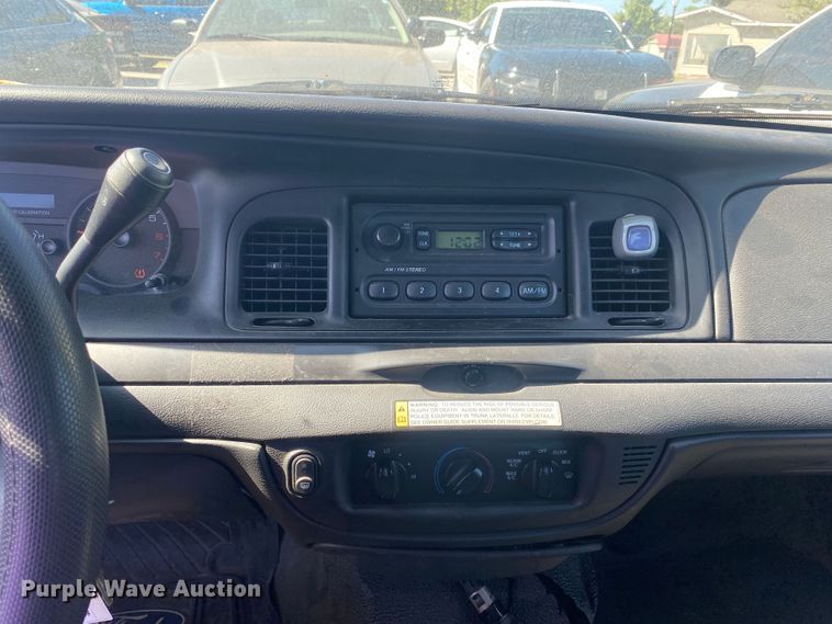 image for item IG9773 2009 Ford Crown Victoria Police Interceptor