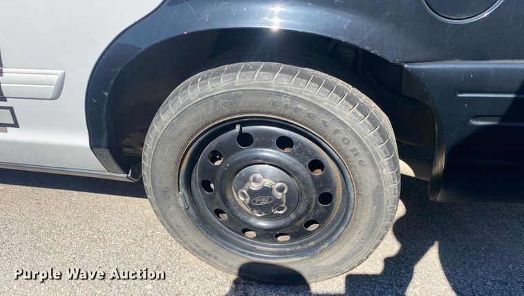 image for item IG9773 2009 Ford Crown Victoria Police Interceptor