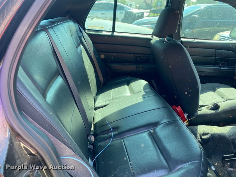 image for item IG9774 2009 Ford Crown Victoria Police Interceptor