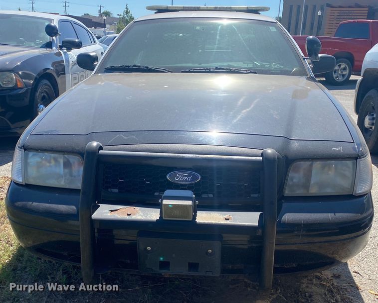image for item IG9775 2009 Ford Crown Victoria Police Interceptor