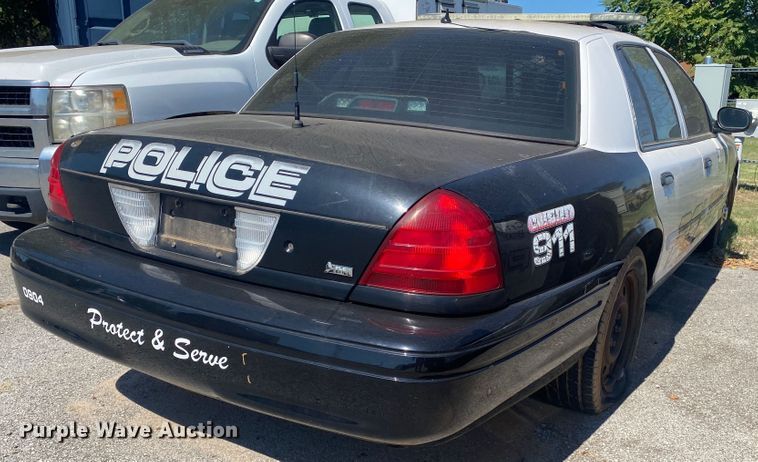 image for item IG9775 2009 Ford Crown Victoria Police Interceptor