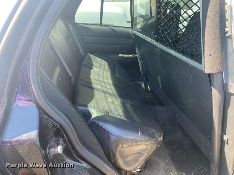 image for item IG9775 2009 Ford Crown Victoria Police Interceptor