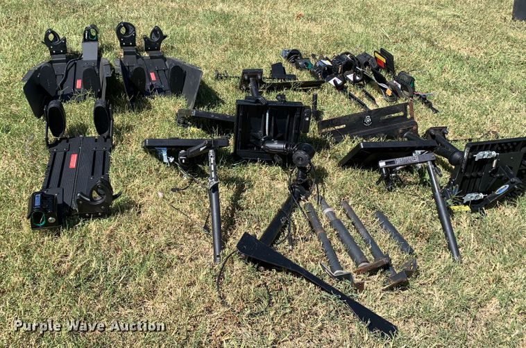 image for item IG9778 Automotive accessories