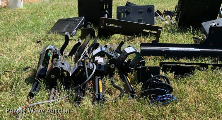 image for item IG9778 Automotive accessories