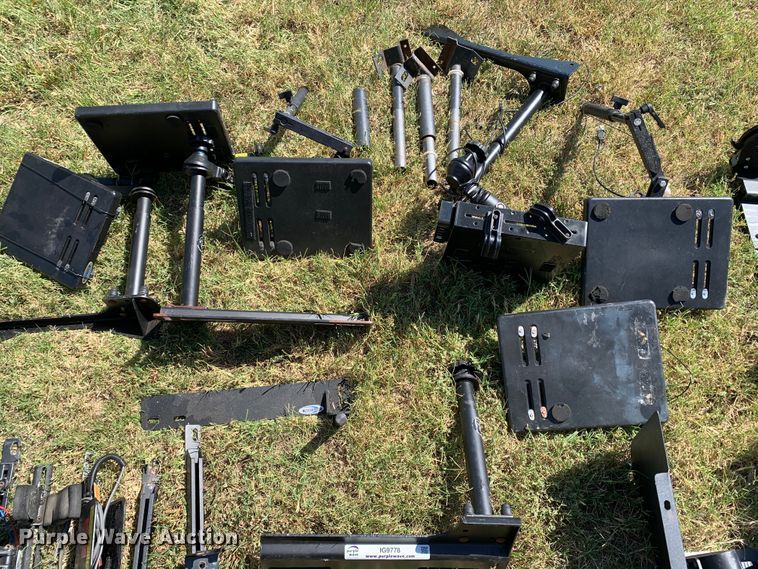 image for item IG9778 Automotive accessories