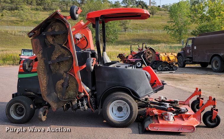 image for item JC9565 Jacobsen HR 9016  lawn mower