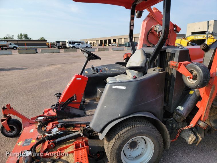 image for item JC9565 Jacobsen HR 9016  lawn mower