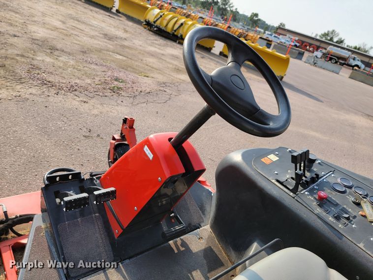 image for item JC9565 Jacobsen HR 9016  lawn mower