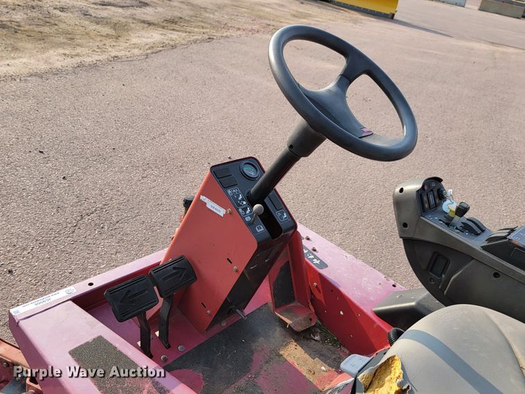 image for item JC9566 Toro Groundsmaster 4000D  lawn mower