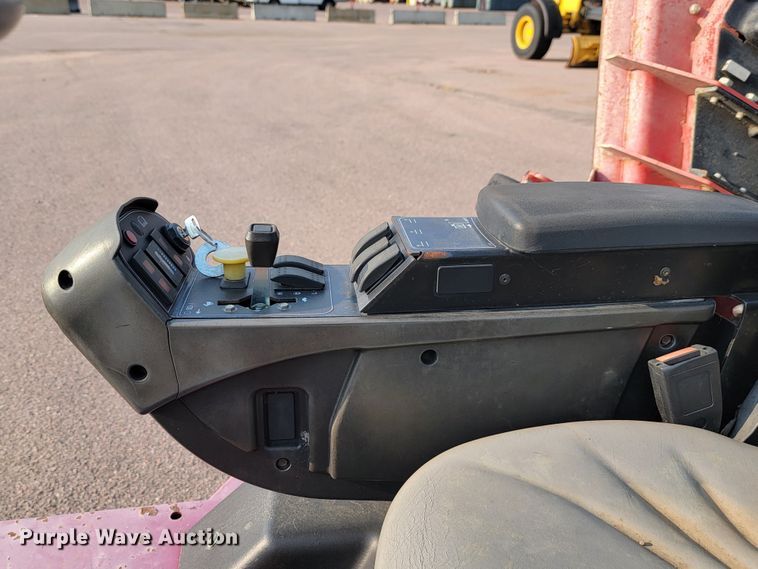 image for item JC9566 Toro Groundsmaster 4000D  lawn mower