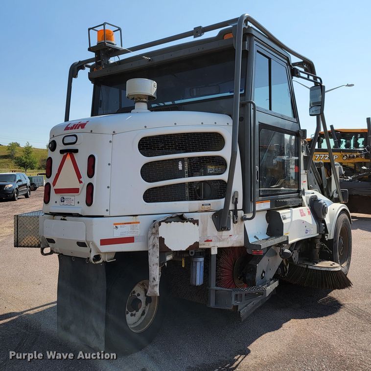 image for item JC9588 Elgin Pelican  street sweeper