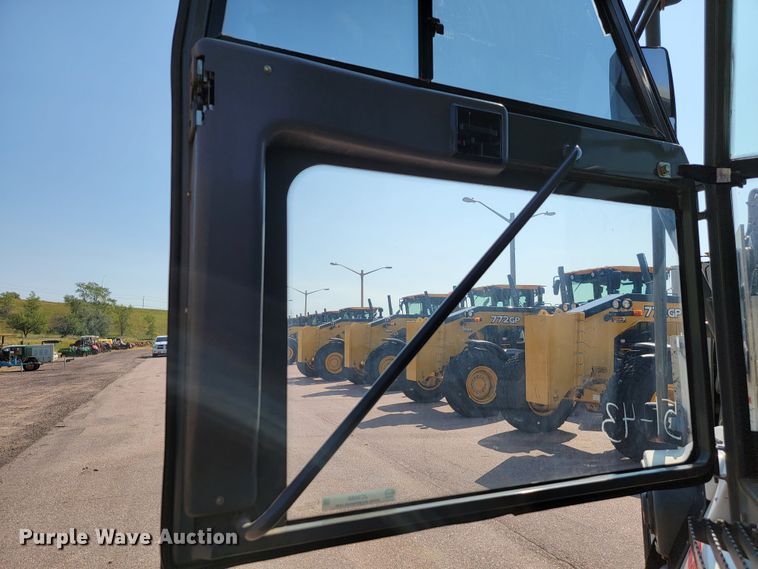 image for item JC9588 Elgin Pelican  street sweeper