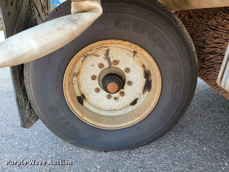 image for item JC9588 Elgin Pelican  street sweeper