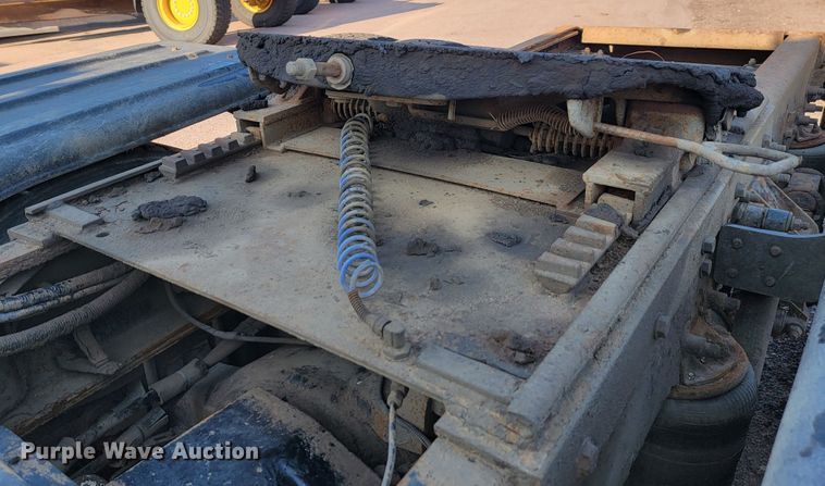 image for item JC9595 2001 Sterling LT4500  semi truck