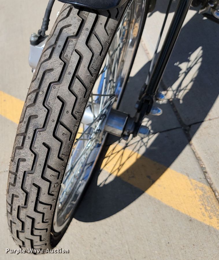 image for item JC9610 1995 Harley Davidson FXSTSB  motorcycle