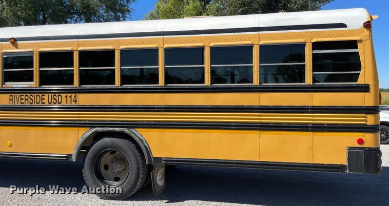 image for item JD9336 2000 Blue Bird  school bus