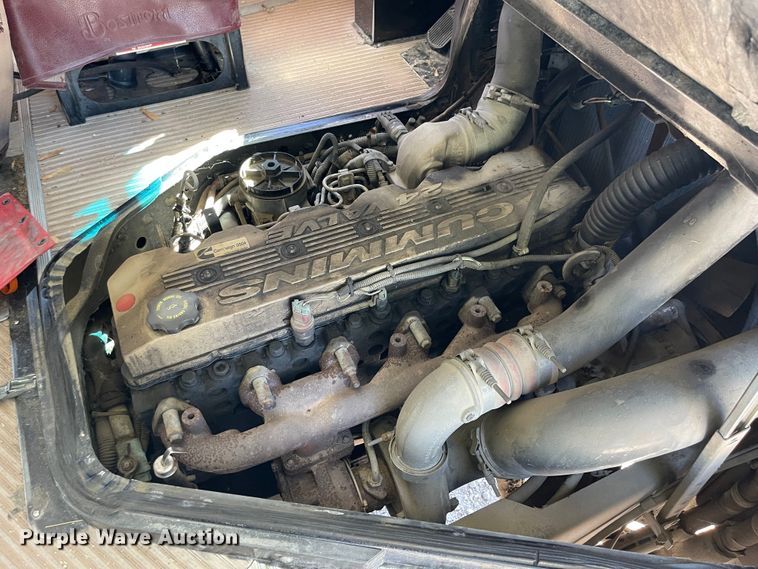 image for item JD9336 2000 Blue Bird  school bus