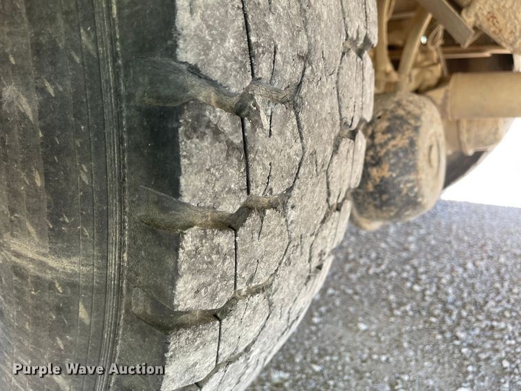 image for item JD9336 2000 Blue Bird  school bus