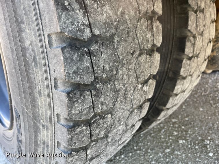 image for item JD9336 2000 Blue Bird  school bus