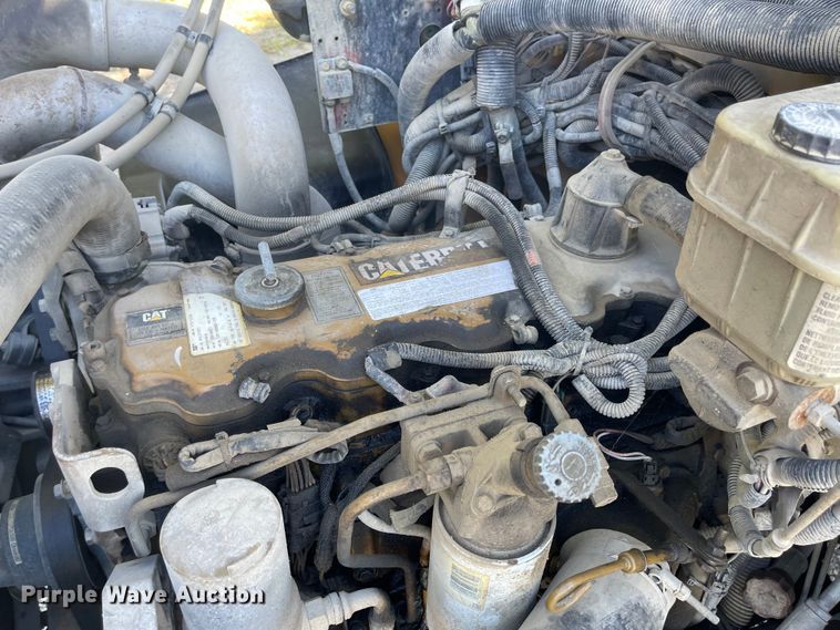 image for item JD9337 2000 Freightliner  school bus