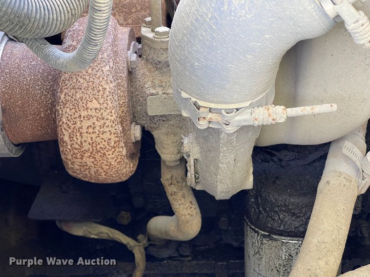 image for item JD9337 2000 Freightliner  school bus