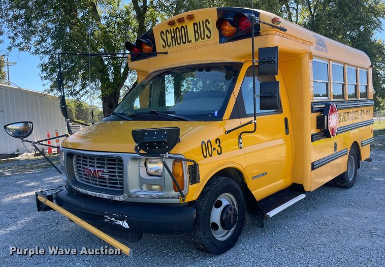 image for item JD9338 2001 Thomas  school bus