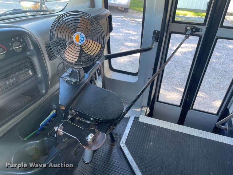 image for item JD9338 2001 Thomas  school bus