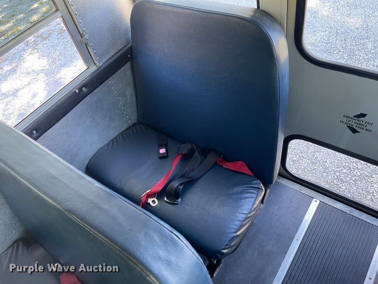 image for item JD9338 2001 Thomas  school bus