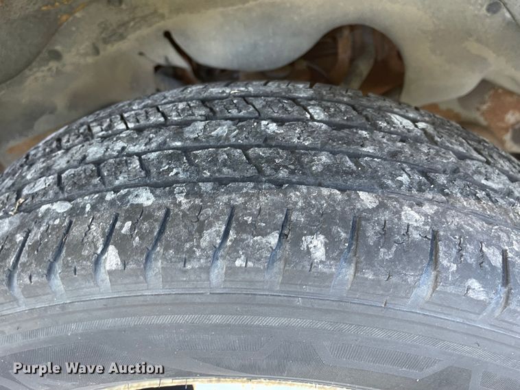 image for item JD9338 2001 Thomas  school bus