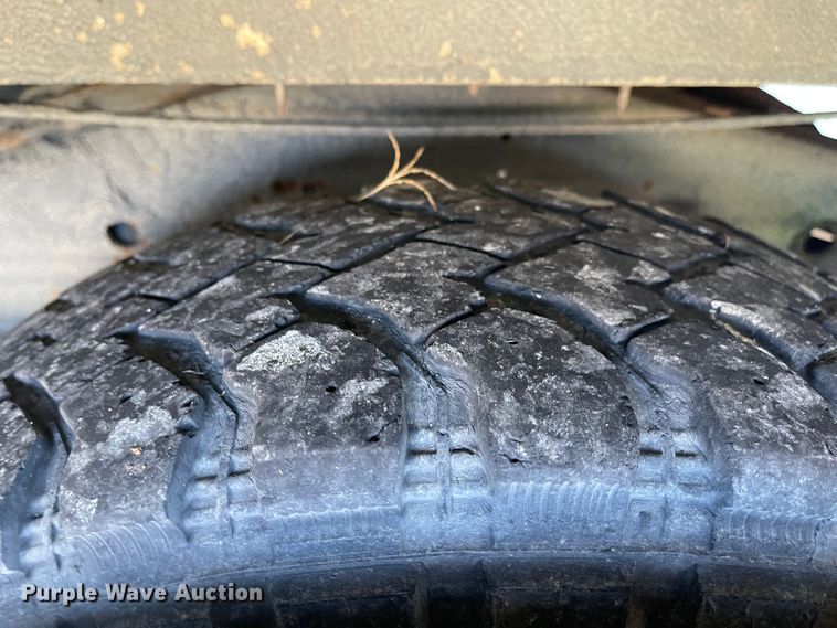 image for item JD9338 2001 Thomas  school bus