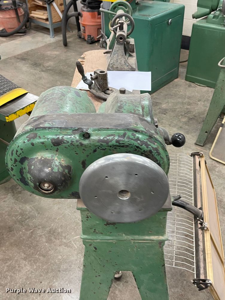 image for item JD9344 Oliver  lathe