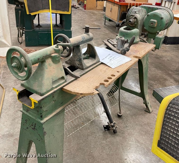 image for item JD9344 Oliver  lathe