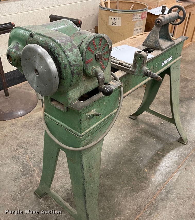 image for item JD9345 Oliver  lathe