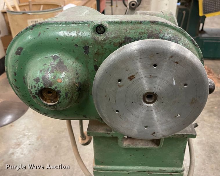 image for item JD9345 Oliver  lathe