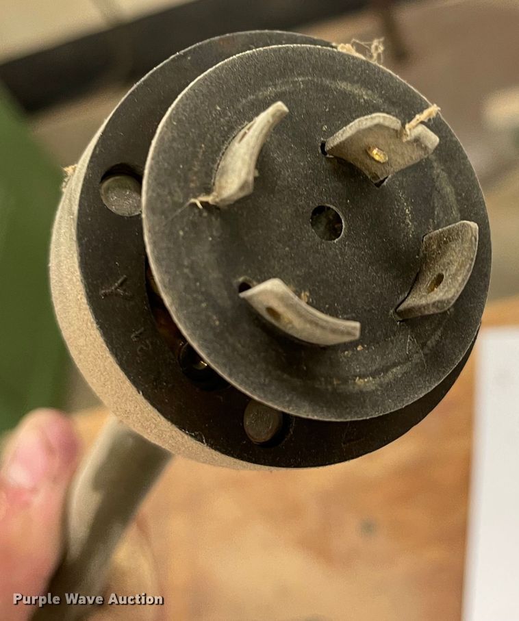 image for item JD9345 Oliver  lathe