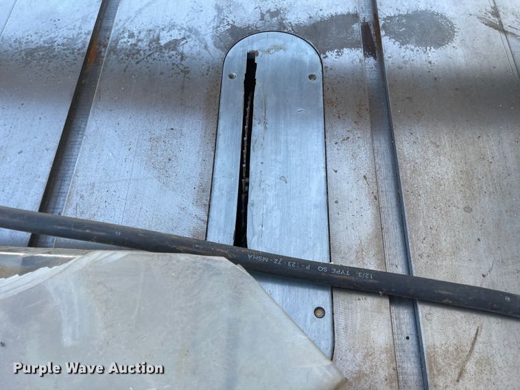 image for item JD9346 Shop tools