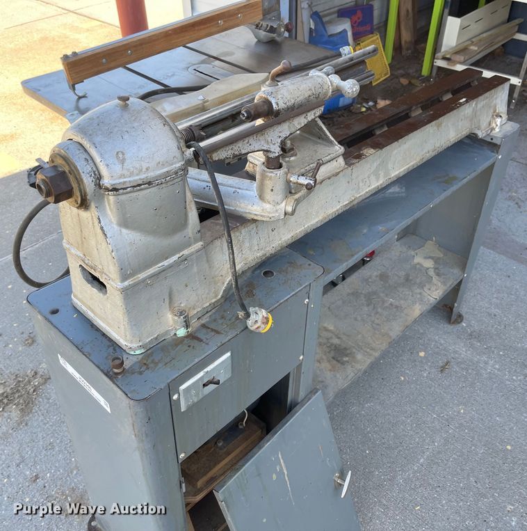 image for item JD9346 Shop tools