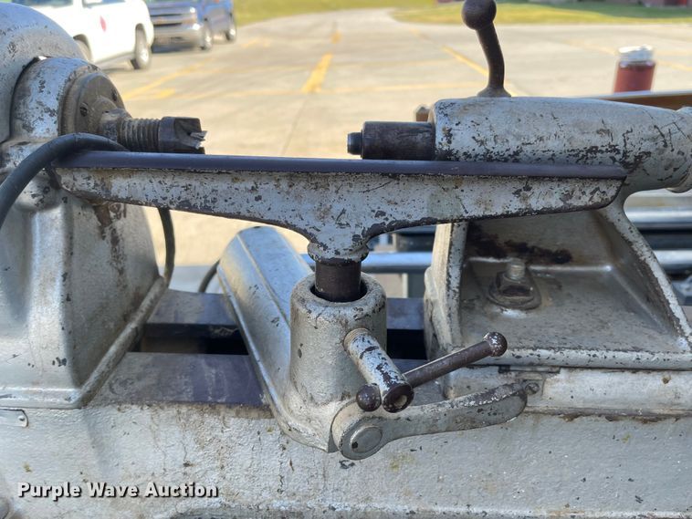 image for item JD9346 Shop tools